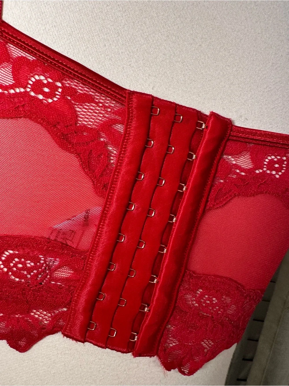 sofia by sofia vergara sexy red